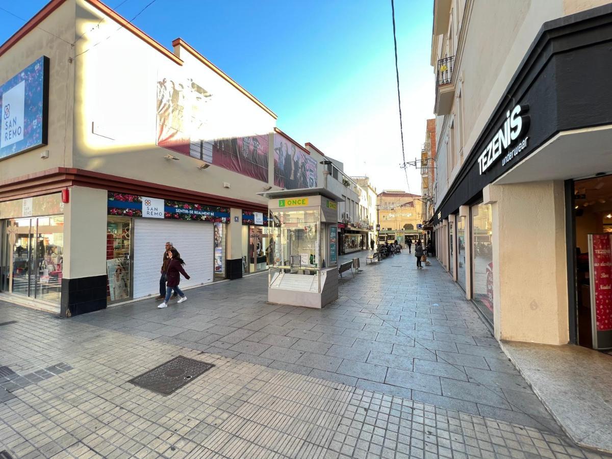 New Camp Nou Apartment/Diret Airport,Beautiful L'Hospitalet de Llobregat Eksteriør bilde