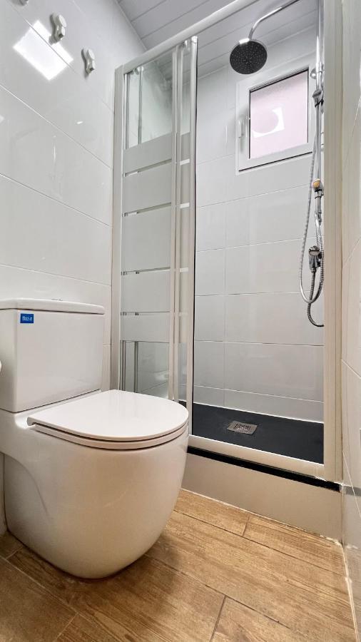 New Camp Nou Apartment/Diret Airport,Beautiful L'Hospitalet de Llobregat Eksteriør bilde